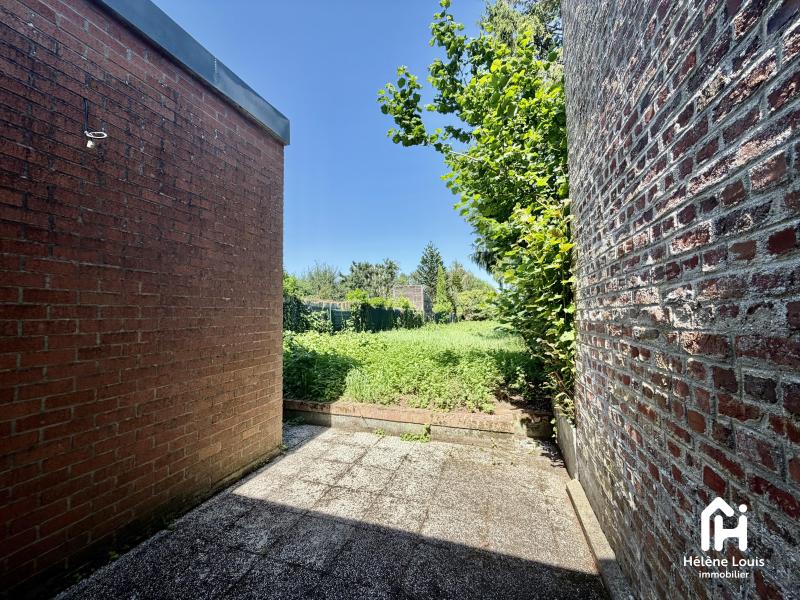 Hallennes235